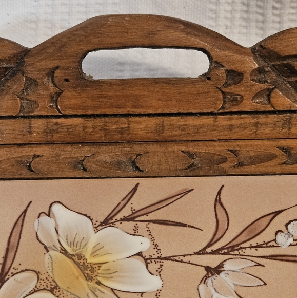 Wood Ceramic Tile Bowl Square Carved Fruit Centerpiece w/ Handles Circa 80's - Picture 6 of 11